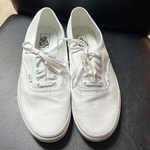 Vans Classic white shoe